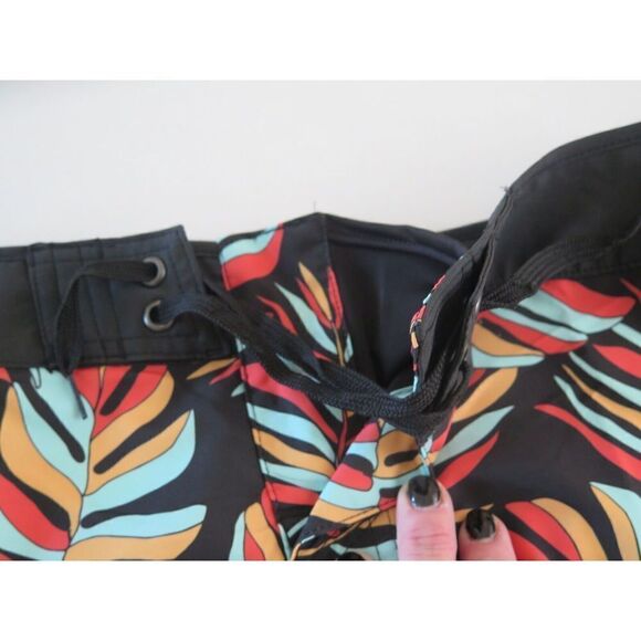 Reef Men's Sz 30 Multicolor Leaf Print Swim Trunks - Picture 6 of 7